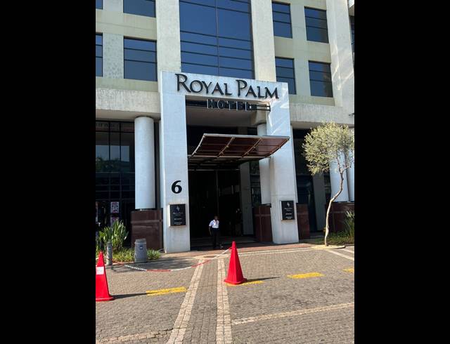 1 BEDROOM APARTMENT FOR SALE IN UMHLANGA RIDGE